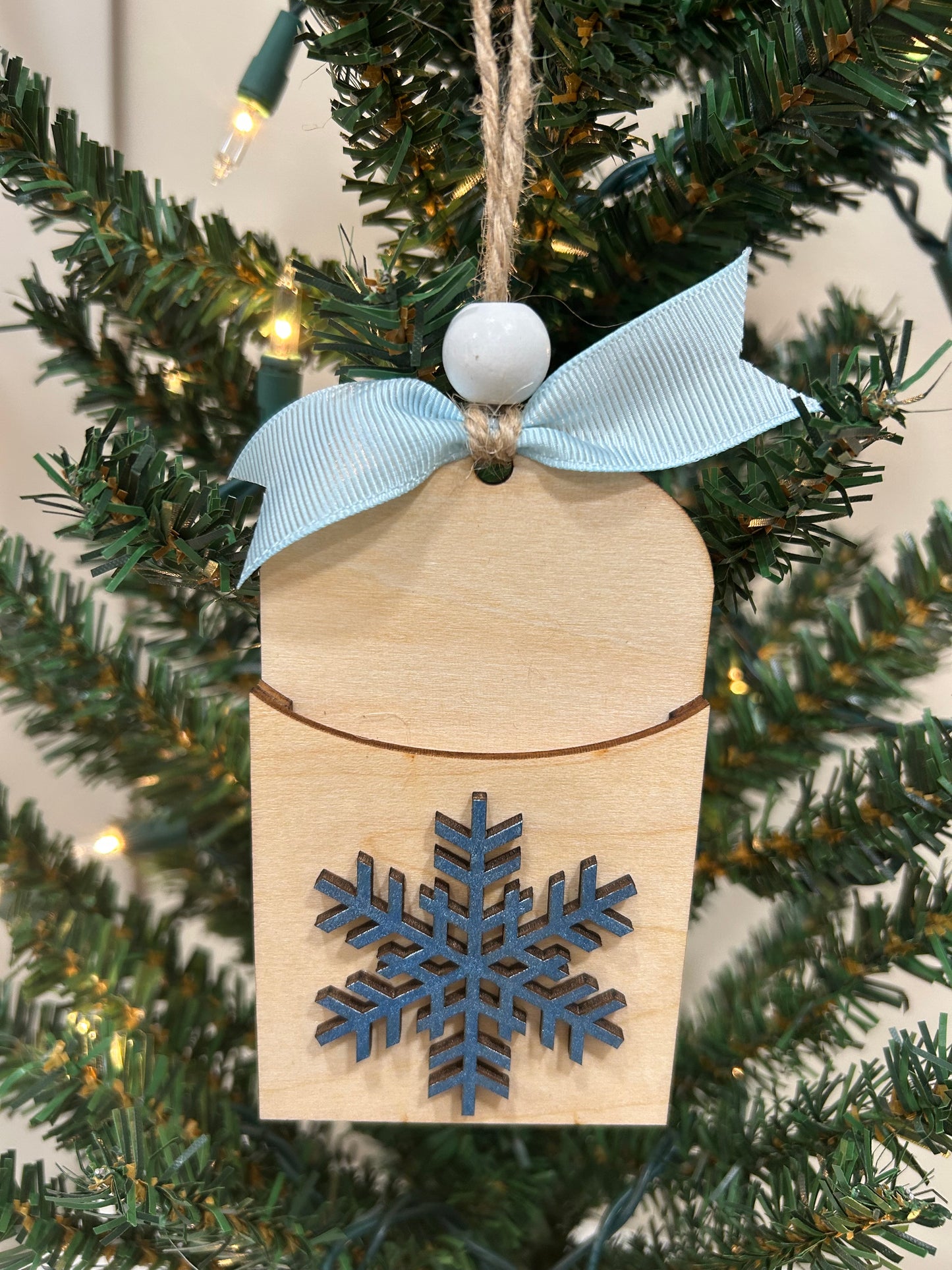 Snowflake gift card holder