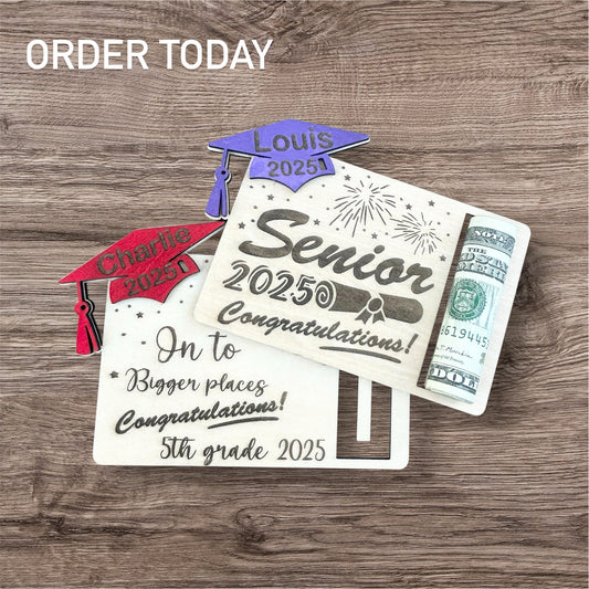Graduation money card