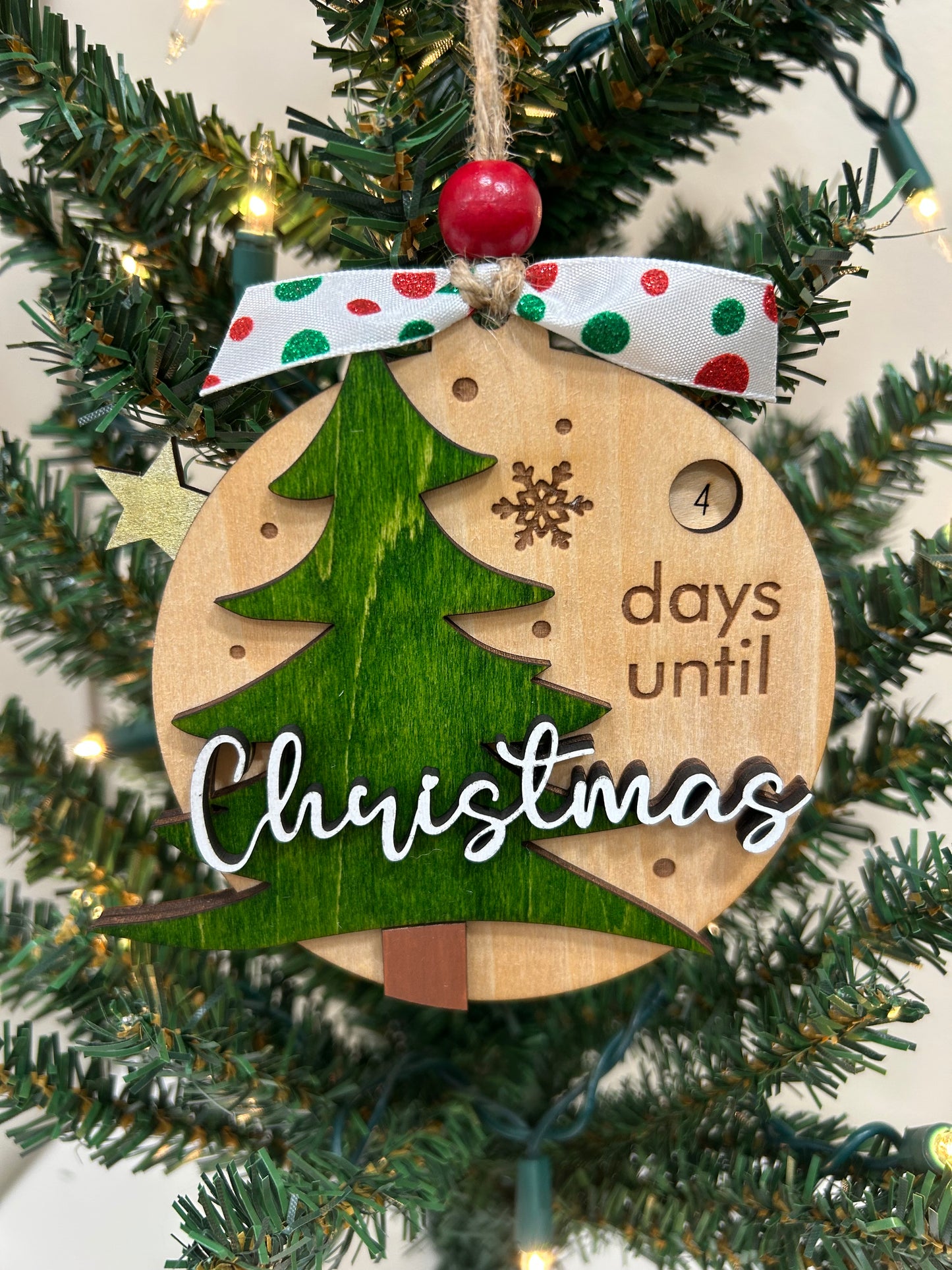 Christmas tree countdown ornament